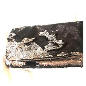 Stella & Dot Sequin Clutch